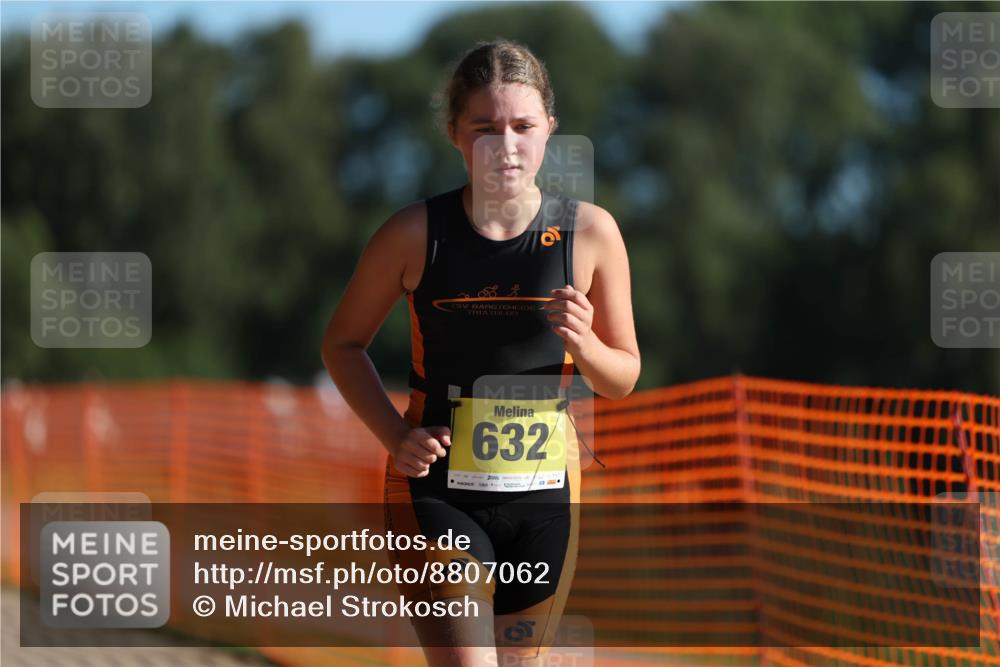 07.09.2025 - 19. Norderstedt Triathlon Michael Strokosch http://msf.ph/oto/8807062 07.09.2025 09:47:49 Laufen 632 meine-sportfotos.de