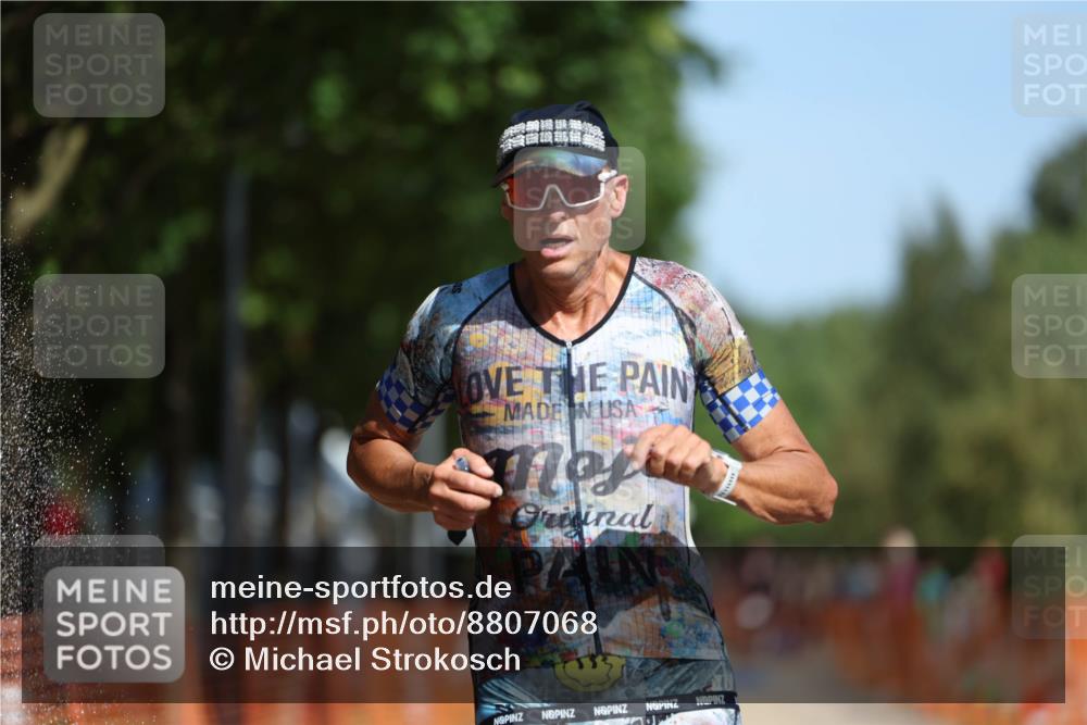 07.09.2025 - 19. Norderstedt Triathlon Michael Strokosch http://msf.ph/oto/8807068 07.09.2025 12:11:21 Laufen 729, 787 meine-sportfotos.de