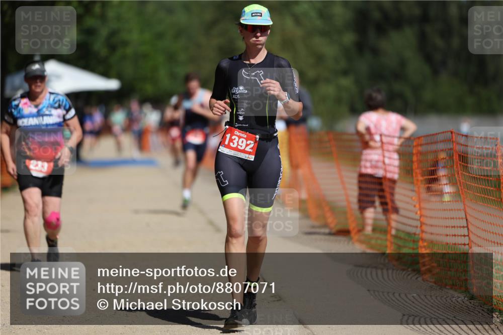 07.09.2025 - 19. Norderstedt Triathlon Michael Strokosch http://msf.ph/oto/8807071 07.09.2025 12:40:44 Laufen 218, 233, 709, 1392 meine-sportfotos.de