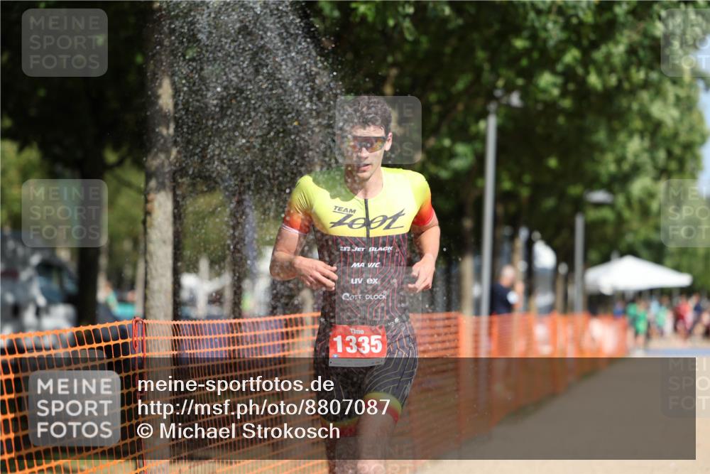 07.09.2025 - 19. Norderstedt Triathlon Michael Strokosch http://msf.ph/oto/8807087 07.09.2025 11:29:26 Laufen 1335, 1355 meine-sportfotos.de
