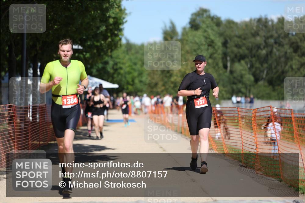 07.09.2025 - 19. Norderstedt Triathlon Michael Strokosch http://msf.ph/oto/8807157 07.09.2025 13:18:53 Laufen 757, 1384 meine-sportfotos.de