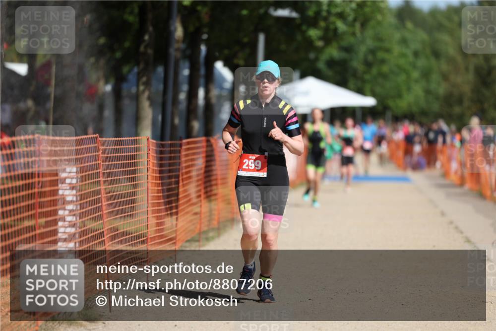 07.09.2025 - 19. Norderstedt Triathlon Michael Strokosch http://msf.ph/oto/8807206 07.09.2025 12:12:19 Laufen 299 meine-sportfotos.de