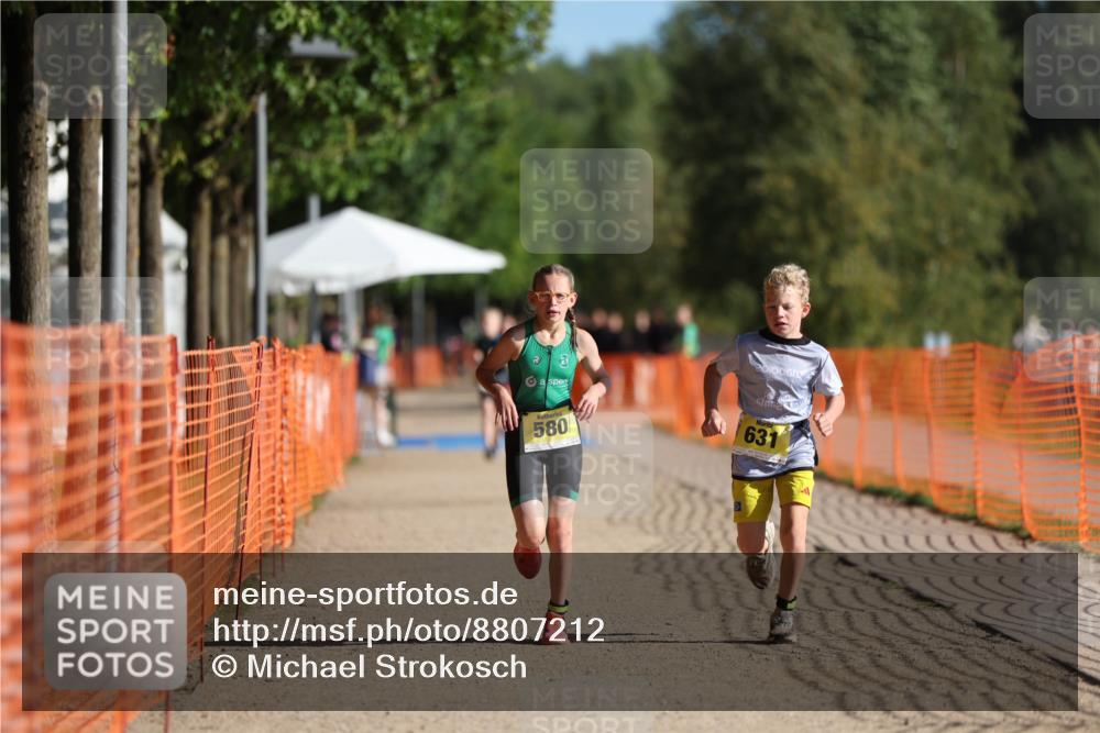 07.09.2025 - 19. Norderstedt Triathlon Michael Strokosch http://msf.ph/oto/8807212 07.09.2025 09:48:16 Laufen 579, 580, 631 meine-sportfotos.de
