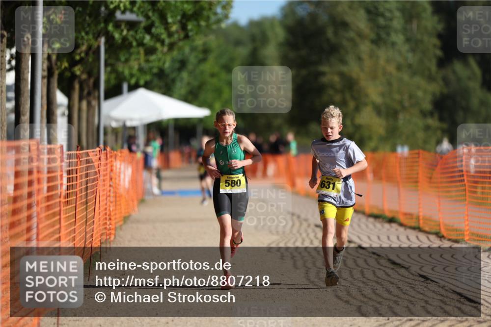 07.09.2025 - 19. Norderstedt Triathlon Michael Strokosch http://msf.ph/oto/8807218 07.09.2025 09:48:16 Laufen 579, 580, 631 meine-sportfotos.de