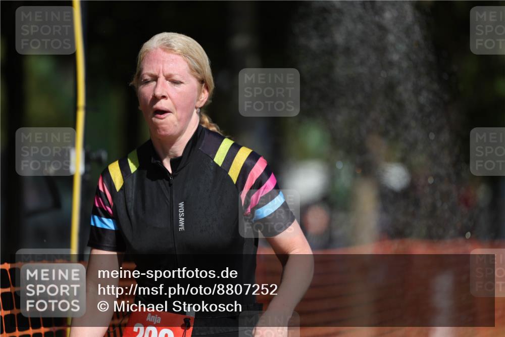 07.09.2025 - 19. Norderstedt Triathlon Michael Strokosch http://msf.ph/oto/8807252 07.09.2025 12:12:22 Laufen 299, 778 meine-sportfotos.de