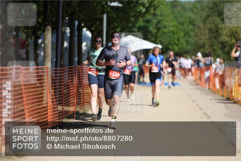 07.09.2025 - 19. Norderstedt Triathlon Michael Strokosch http://msf.ph/oto/8807280 07.09.2025 12:41:09 Laufen 156, 1346 meine-sportfotos.de