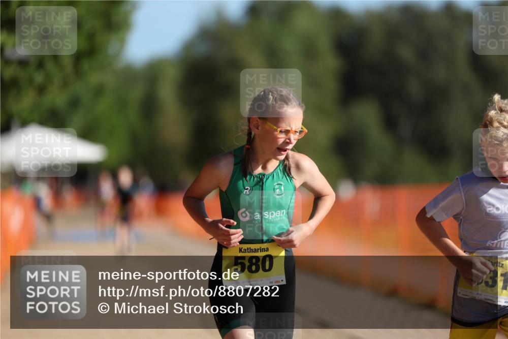 07.09.2025 - 19. Norderstedt Triathlon Michael Strokosch http://msf.ph/oto/8807282 07.09.2025 09:48:20 Laufen 579, 580, 631 meine-sportfotos.de
