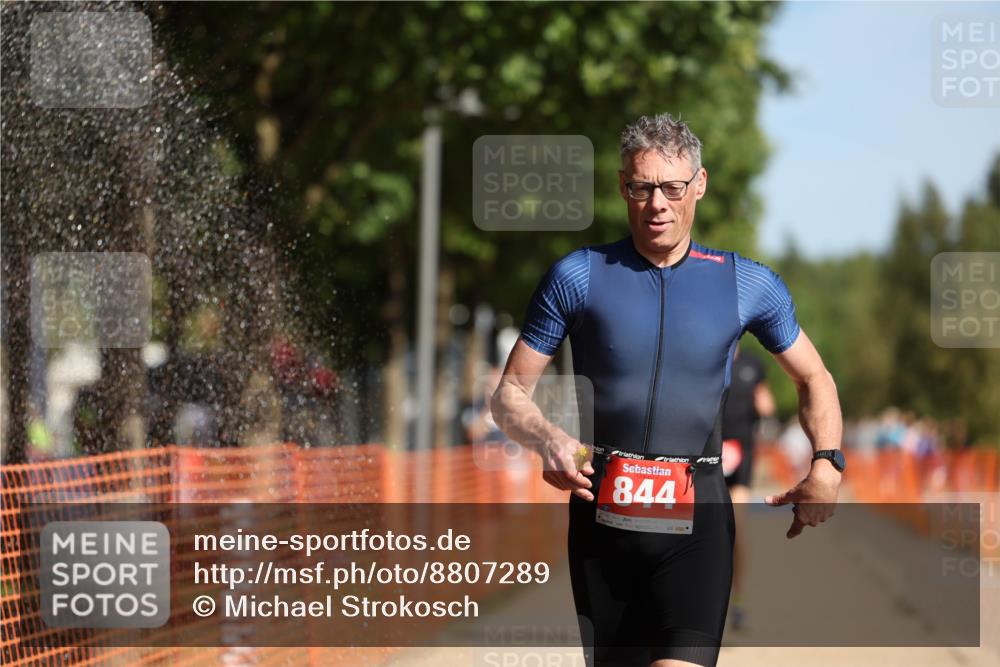 07.09.2025 - 19. Norderstedt Triathlon Michael Strokosch http://msf.ph/oto/8807289 07.09.2025 11:30:10 Laufen 844, 1323 meine-sportfotos.de