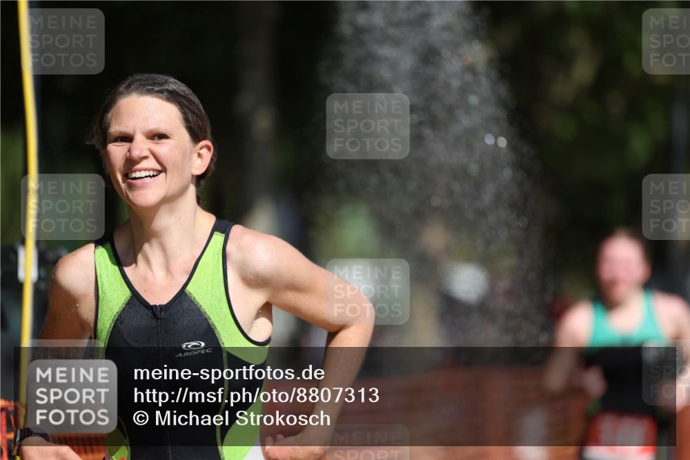 07.09.2025 - 19. Norderstedt Triathlon Michael Strokosch http://msf.ph/oto/8807313 07.09.2025 12:12:31 Laufen 148, 778 meine-sportfotos.de