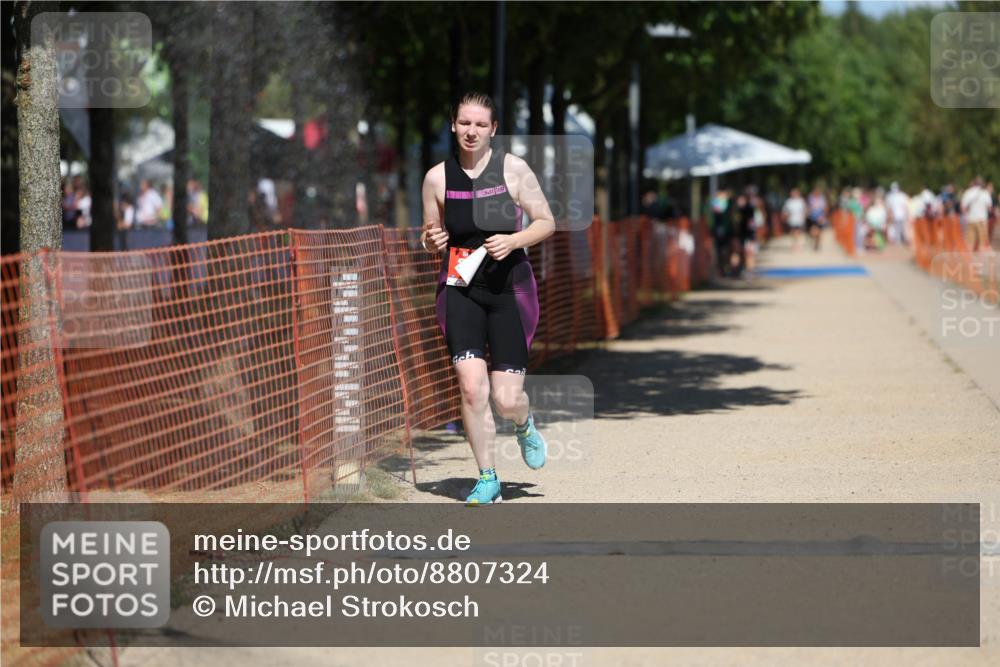 07.09.2025 - 19. Norderstedt Triathlon Michael Strokosch http://msf.ph/oto/8807324 07.09.2025 13:19:08 Laufen 187, 307 meine-sportfotos.de
