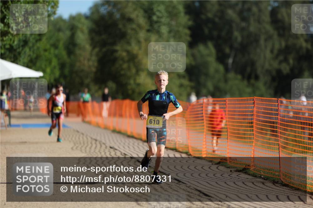 07.09.2025 - 19. Norderstedt Triathlon Michael Strokosch http://msf.ph/oto/8807331 07.09.2025 09:48:27 Laufen 610 meine-sportfotos.de