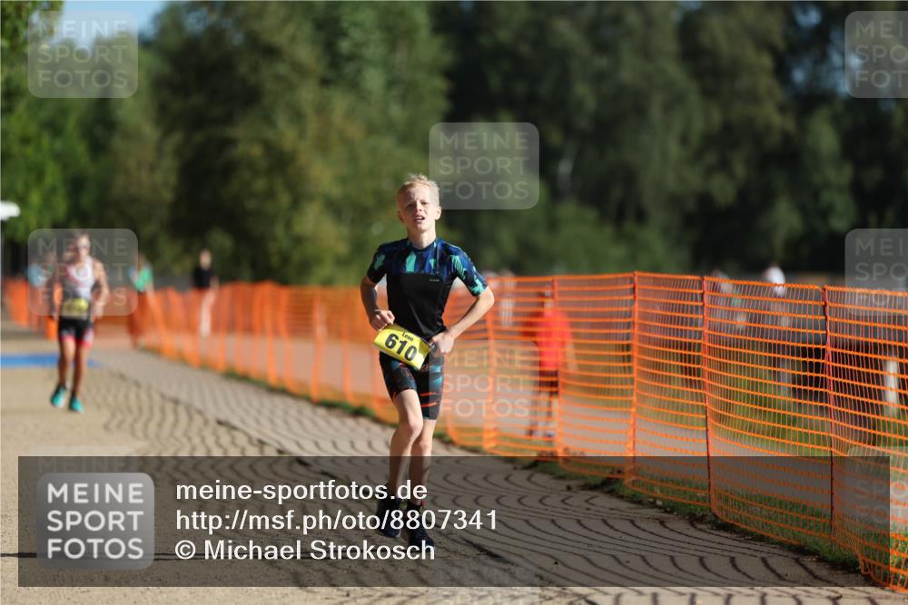 07.09.2025 - 19. Norderstedt Triathlon Michael Strokosch http://msf.ph/oto/8807341 07.09.2025 09:48:28 Laufen 610 meine-sportfotos.de