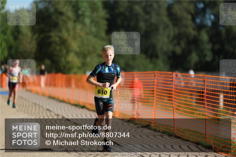 07.09.2025 - 19. Norderstedt Triathlon Michael Strokosch http://msf.ph/oto/8807344 07.09.2025 09:48:28 Laufen 610 meine-sportfotos.de