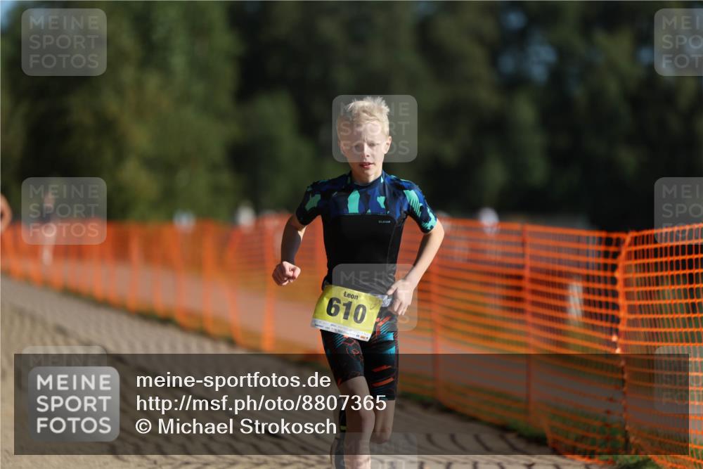07.09.2025 - 19. Norderstedt Triathlon Michael Strokosch http://msf.ph/oto/8807365 07.09.2025 09:48:30 Laufen 610 meine-sportfotos.de