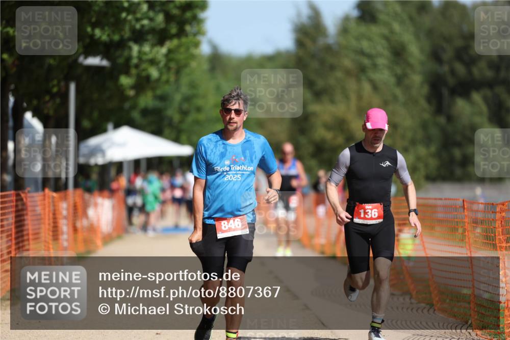 07.09.2025 - 19. Norderstedt Triathlon Michael Strokosch http://msf.ph/oto/8807367 07.09.2025 12:12:46 Laufen 136, 800, 846 meine-sportfotos.de