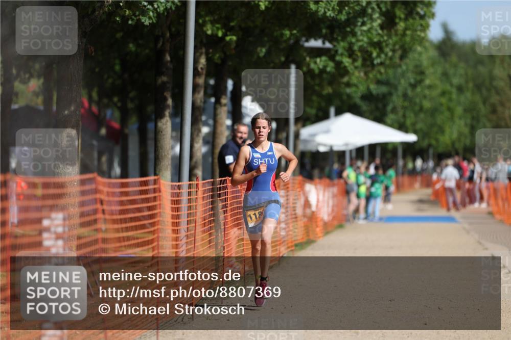 07.09.2025 - 19. Norderstedt Triathlon Michael Strokosch http://msf.ph/oto/8807369 07.09.2025 11:30:19 Laufen 1185 meine-sportfotos.de