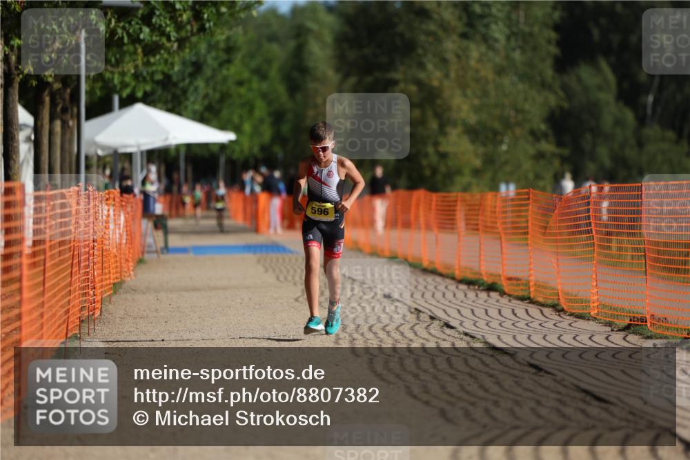 07.09.2025 - 19. Norderstedt Triathlon Michael Strokosch http://msf.ph/oto/8807382 07.09.2025 09:48:33 Laufen 596, 610 meine-sportfotos.de
