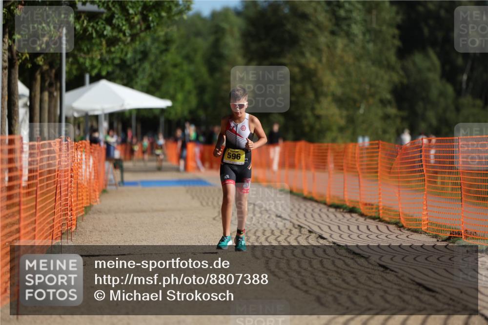07.09.2025 - 19. Norderstedt Triathlon Michael Strokosch http://msf.ph/oto/8807388 07.09.2025 09:48:33 Laufen 596, 610 meine-sportfotos.de