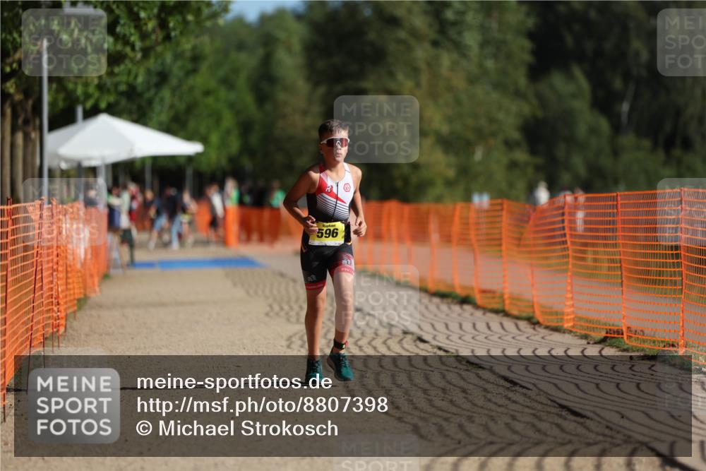 07.09.2025 - 19. Norderstedt Triathlon Michael Strokosch http://msf.ph/oto/8807398 07.09.2025 09:48:34 Laufen 596, 610 meine-sportfotos.de