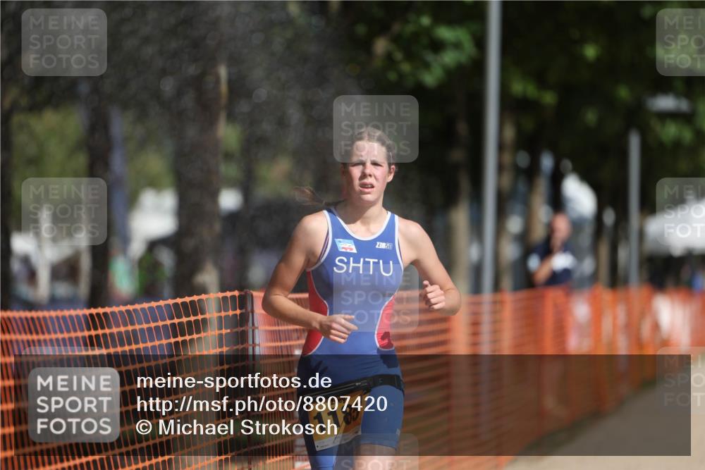 07.09.2025 - 19. Norderstedt Triathlon Michael Strokosch http://msf.ph/oto/8807420 07.09.2025 11:30:22 Laufen 1185 meine-sportfotos.de