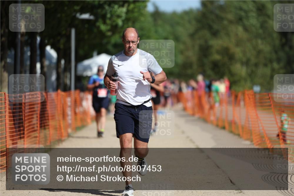 07.09.2025 - 19. Norderstedt Triathlon Michael Strokosch http://msf.ph/oto/8807453 07.09.2025 12:13:00 Laufen 286, 710, 861, 1308, 1367 meine-sportfotos.de