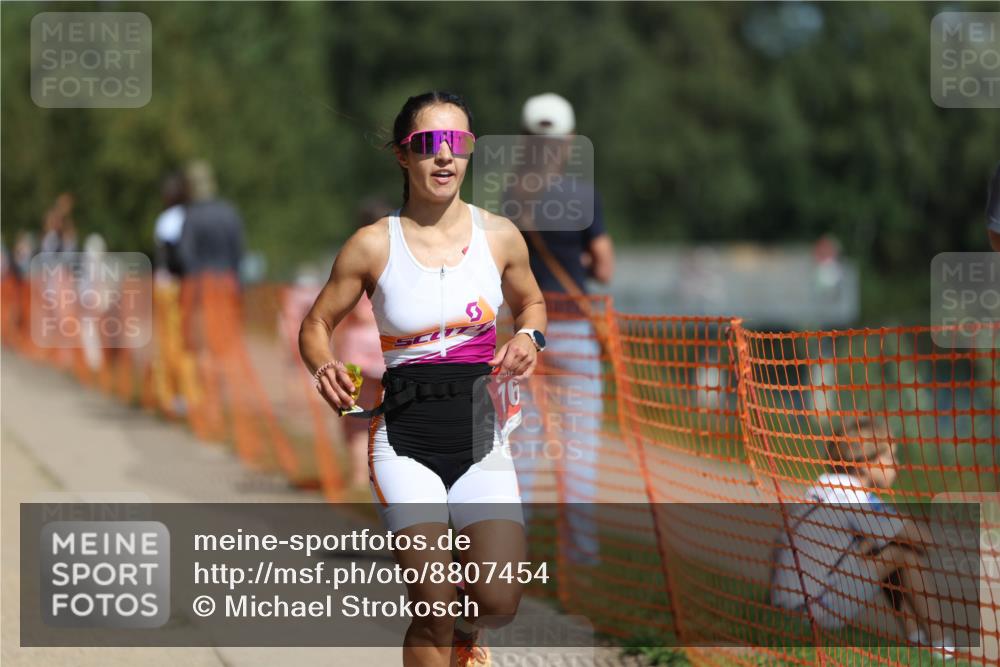 07.09.2025 - 19. Norderstedt Triathlon Michael Strokosch http://msf.ph/oto/8807454 07.09.2025 12:41:25 Laufen 767, 1296 meine-sportfotos.de