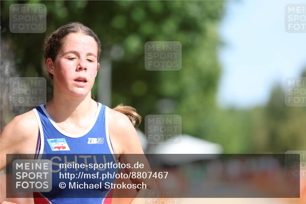 07.09.2025 - 19. Norderstedt Triathlon Michael Strokosch http://msf.ph/oto/8807467 07.09.2025 11:30:24 Laufen 1185 meine-sportfotos.de