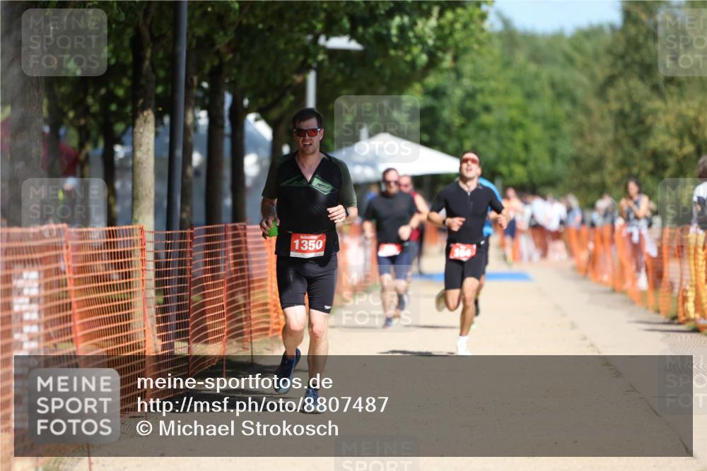 07.09.2025 - 19. Norderstedt Triathlon Michael Strokosch http://msf.ph/oto/8807487 07.09.2025 12:41:31 Laufen 164, 287, 1350 meine-sportfotos.de
