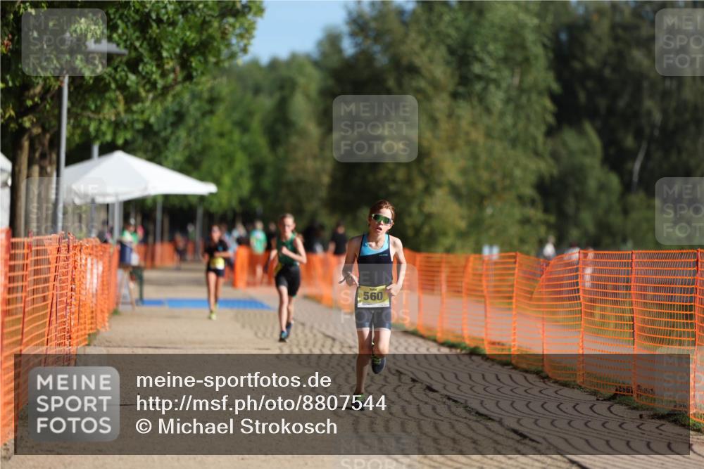 07.09.2025 - 19. Norderstedt Triathlon Michael Strokosch http://msf.ph/oto/8807544 07.09.2025 09:48:58 Laufen 560 meine-sportfotos.de