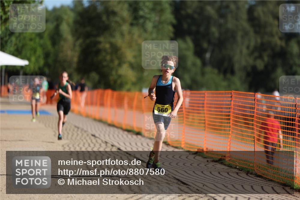 07.09.2025 - 19. Norderstedt Triathlon Michael Strokosch http://msf.ph/oto/8807580 07.09.2025 09:49:00 Laufen 560, 581 meine-sportfotos.de
