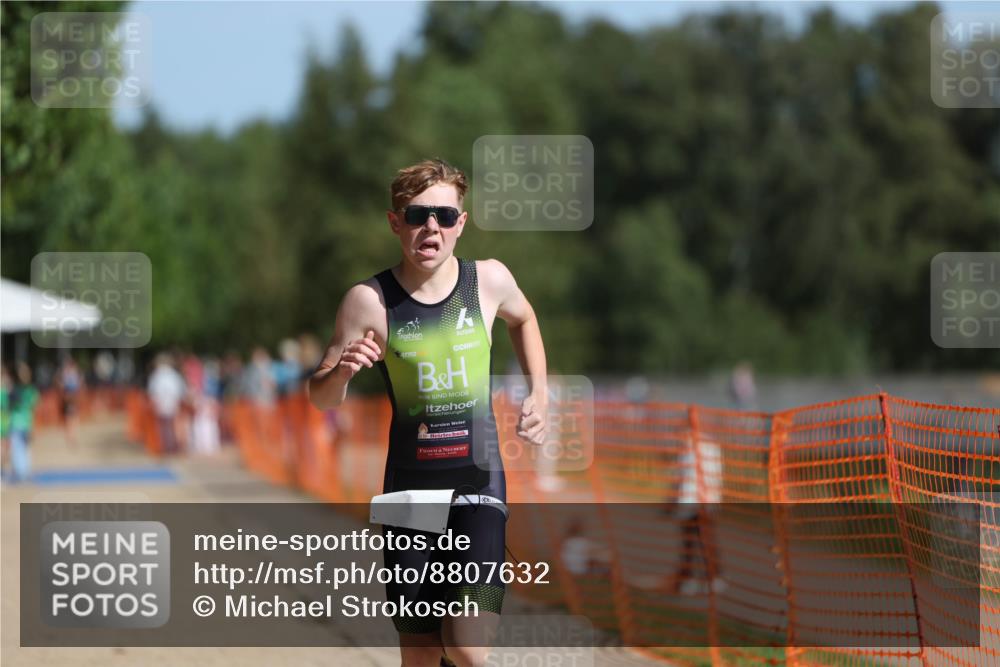 07.09.2025 - 19. Norderstedt Triathlon Michael Strokosch http://msf.ph/oto/8807632 07.09.2025 11:30:54 Laufen 1180, 1188 meine-sportfotos.de