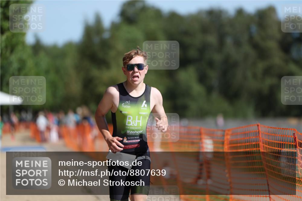 07.09.2025 - 19. Norderstedt Triathlon Michael Strokosch http://msf.ph/oto/8807639 07.09.2025 11:30:54 Laufen 1180, 1188 meine-sportfotos.de