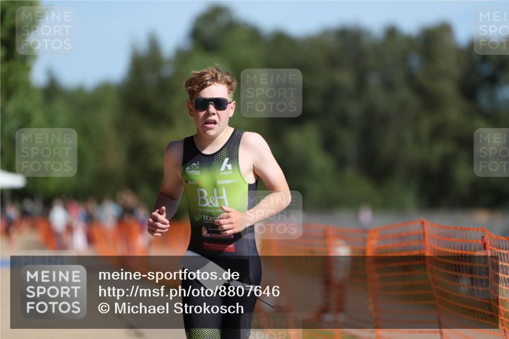 07.09.2025 - 19. Norderstedt Triathlon Michael Strokosch http://msf.ph/oto/8807646 07.09.2025 11:30:55 Laufen 1180 meine-sportfotos.de