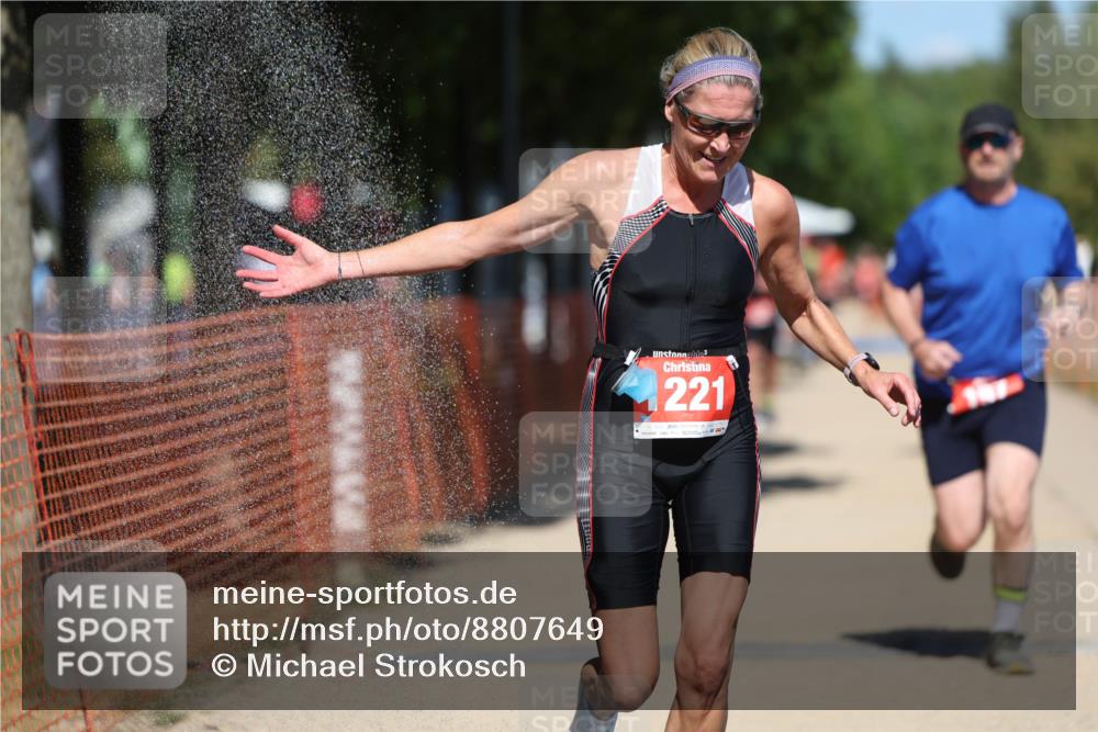07.09.2025 - 19. Norderstedt Triathlon Michael Strokosch http://msf.ph/oto/8807649 07.09.2025 13:19:46 Laufen 197, 357, 1221 meine-sportfotos.de