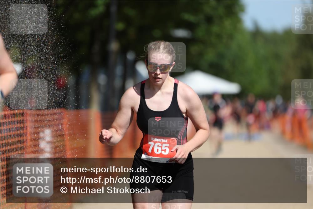 07.09.2025 - 19. Norderstedt Triathlon Michael Strokosch http://msf.ph/oto/8807653 07.09.2025 12:13:33 Laufen 765, 1161, 1182 meine-sportfotos.de