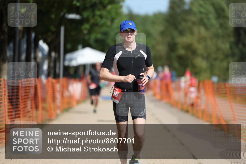 07.09.2025 - 19. Norderstedt Triathlon Michael Strokosch http://msf.ph/oto/8807701 07.09.2025 12:13:43 Laufen 287, 306 meine-sportfotos.de