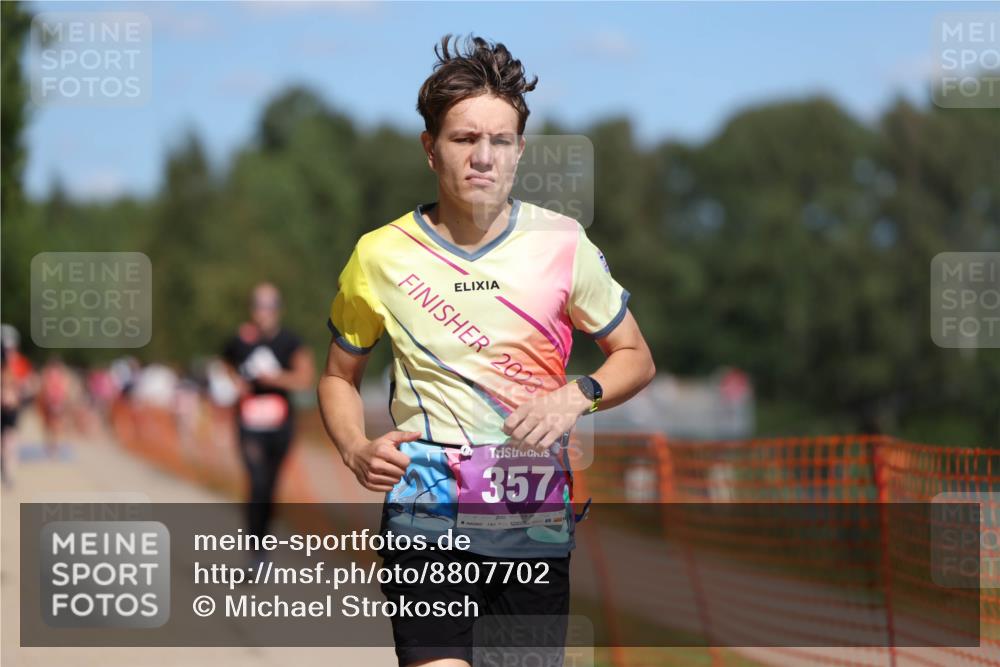 07.09.2025 - 19. Norderstedt Triathlon Michael Strokosch http://msf.ph/oto/8807702 07.09.2025 13:19:51 Laufen 161, 197, 205, 357, 1321, 1397 meine-sportfotos.de