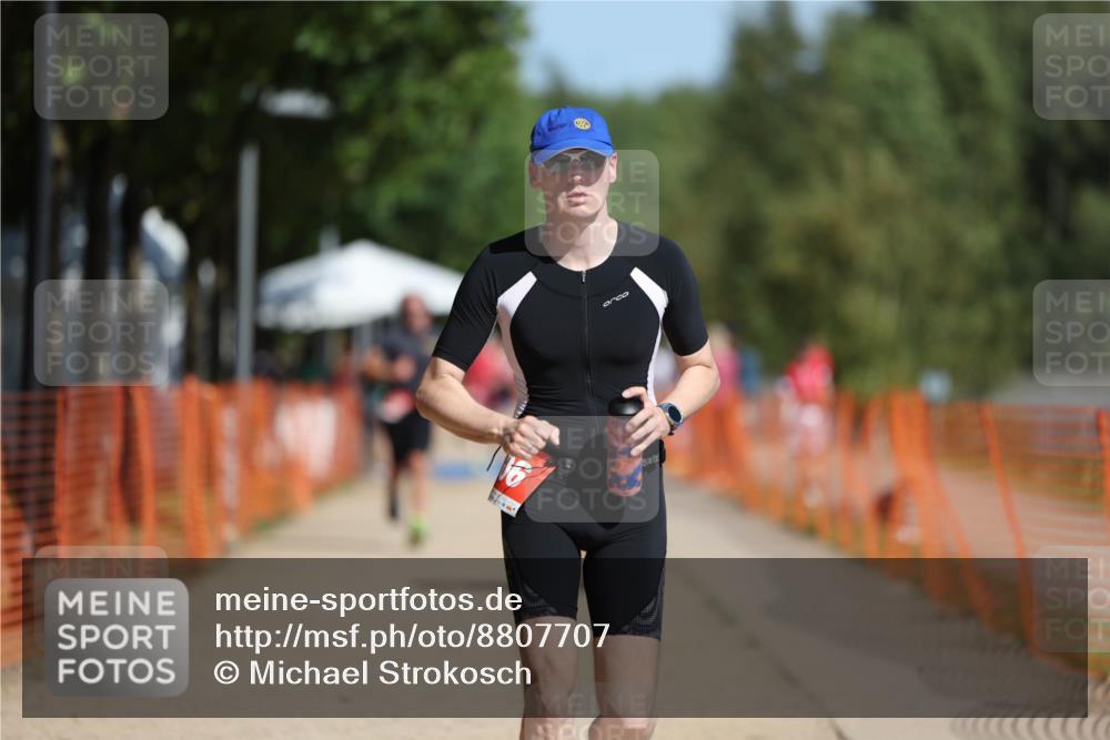 07.09.2025 - 19. Norderstedt Triathlon Michael Strokosch http://msf.ph/oto/8807707 07.09.2025 12:13:44 Laufen 287, 306 meine-sportfotos.de