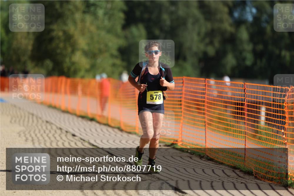 07.09.2025 - 19. Norderstedt Triathlon Michael Strokosch http://msf.ph/oto/8807719 07.09.2025 09:49:12 Laufen 578, 581 meine-sportfotos.de