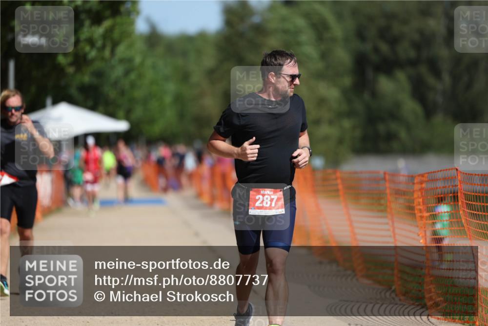 07.09.2025 - 19. Norderstedt Triathlon Michael Strokosch http://msf.ph/oto/8807737 07.09.2025 12:13:49 Laufen 287, 748 meine-sportfotos.de