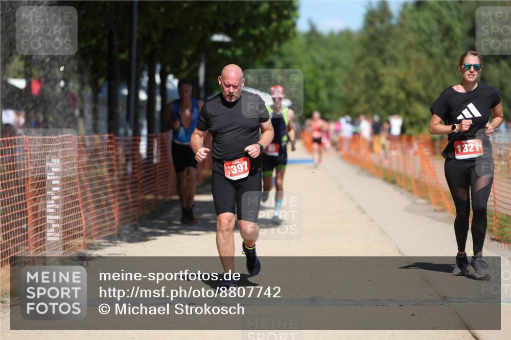 07.09.2025 - 19. Norderstedt Triathlon Michael Strokosch http://msf.ph/oto/8807742 07.09.2025 13:19:54 Laufen 161, 205, 357, 1321, 1397 meine-sportfotos.de