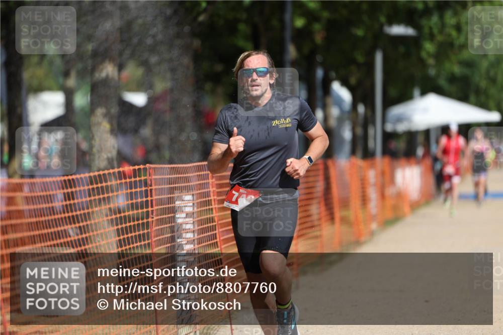 07.09.2025 - 19. Norderstedt Triathlon Michael Strokosch http://msf.ph/oto/8807760 07.09.2025 12:13:52 Laufen 287, 748 meine-sportfotos.de
