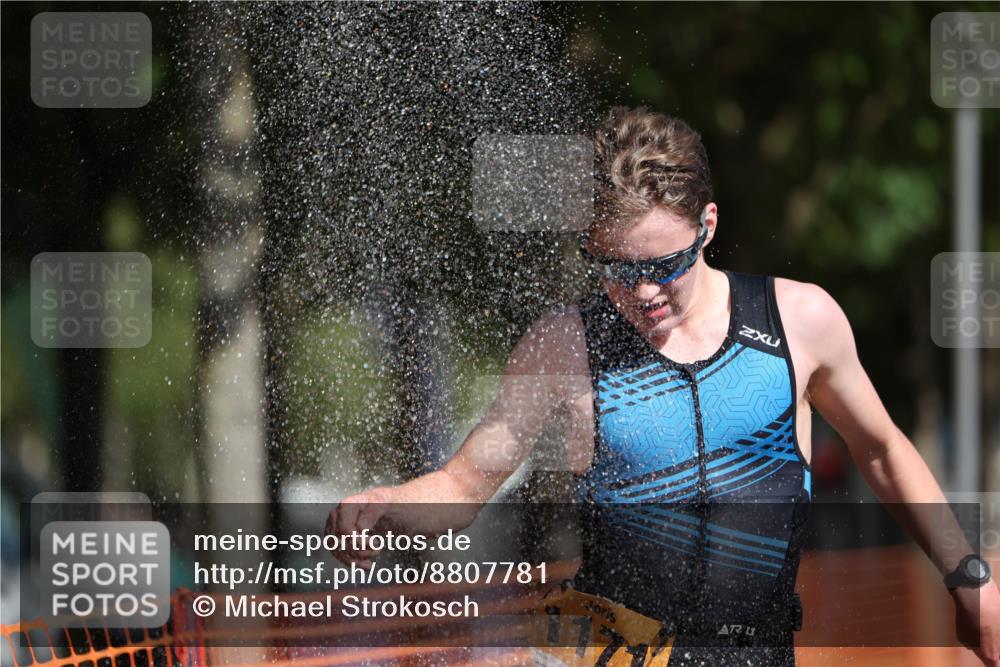 07.09.2025 - 19. Norderstedt Triathlon Michael Strokosch http://msf.ph/oto/8807781 07.09.2025 11:31:15 Laufen 196, 1171 meine-sportfotos.de