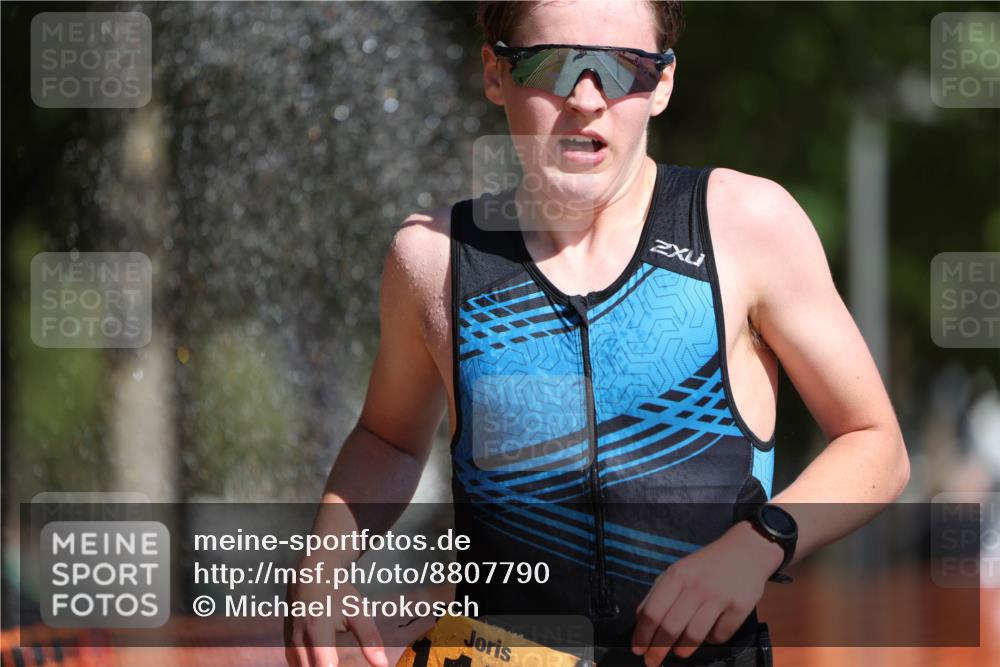 07.09.2025 - 19. Norderstedt Triathlon Michael Strokosch http://msf.ph/oto/8807790 07.09.2025 11:31:16 Laufen 196, 1171 meine-sportfotos.de