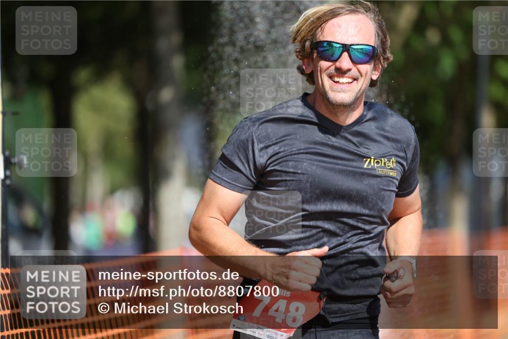 07.09.2025 - 19. Norderstedt Triathlon Michael Strokosch http://msf.ph/oto/8807800 07.09.2025 12:13:54 Laufen 287, 748 meine-sportfotos.de