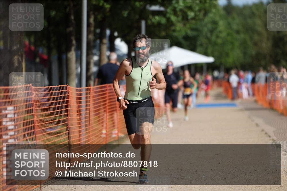 07.09.2025 - 19. Norderstedt Triathlon Michael Strokosch http://msf.ph/oto/8807818 07.09.2025 11:31:18 Laufen 196, 1171, 1198 meine-sportfotos.de
