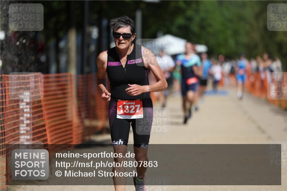 07.09.2025 - 19. Norderstedt Triathlon Michael Strokosch http://msf.ph/oto/8807863 07.09.2025 12:42:02 Laufen 168, 741, 800, 1243, 1327 meine-sportfotos.de
