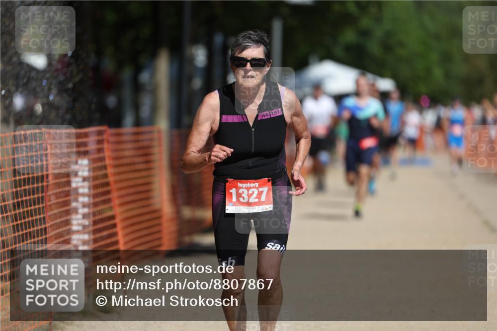 07.09.2025 - 19. Norderstedt Triathlon Michael Strokosch http://msf.ph/oto/8807867 07.09.2025 12:42:02 Laufen 168, 741, 800, 1243, 1327 meine-sportfotos.de