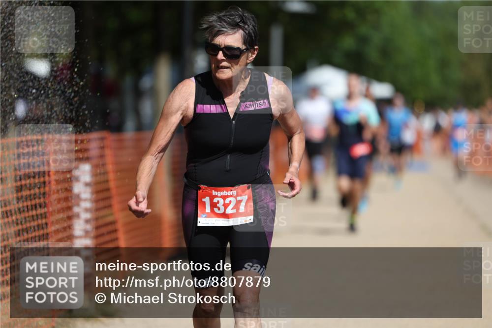 07.09.2025 - 19. Norderstedt Triathlon Michael Strokosch http://msf.ph/oto/8807879 07.09.2025 12:42:03 Laufen 168, 741, 800, 1243, 1327 meine-sportfotos.de