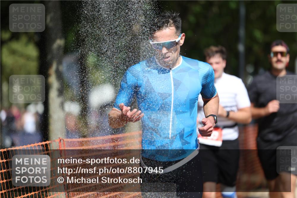 07.09.2025 - 19. Norderstedt Triathlon Michael Strokosch http://msf.ph/oto/8807945 07.09.2025 12:42:13 Laufen 168, 189, 215, 717, 793, 1249, 1300 meine-sportfotos.de